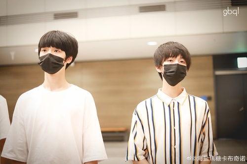 娱乐吃瓜君贺峻霖严浩翔,揭秘娱乐圈幕后故事